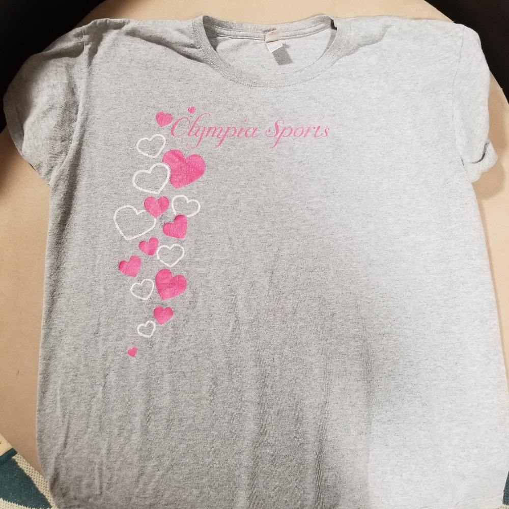 XL olympia sports workout tee